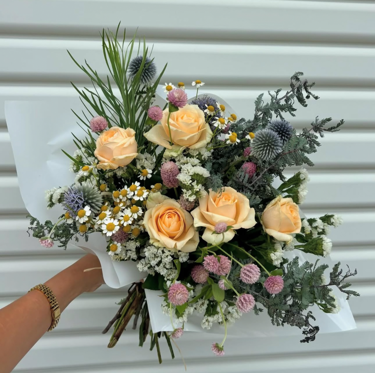 Joyce, Studio, Bouquet